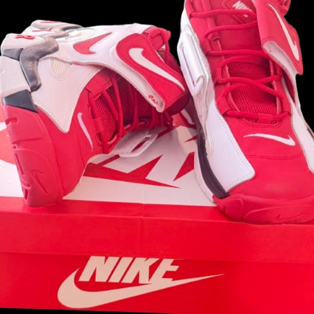 Size 9 - Nike Air Barrage Mid University Red